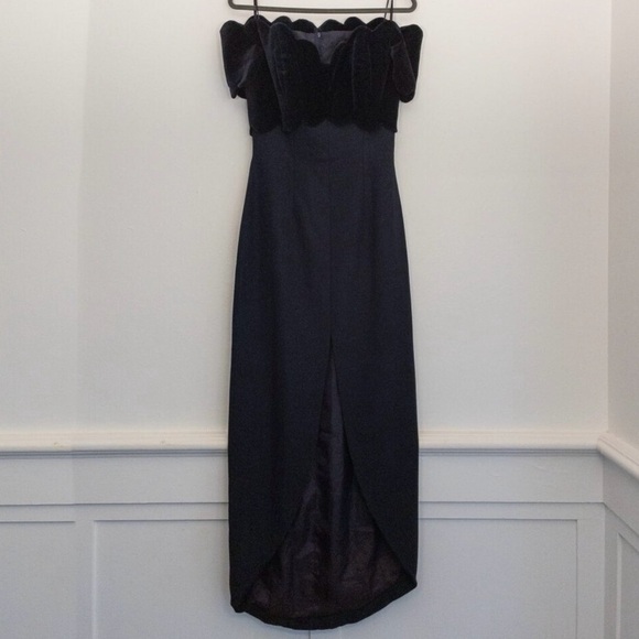 Vintage Saks Fifth Avenue Strapless Velvet & Satin Gown | Tomasz Starzewski | 8 - Picture 2 of 10